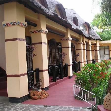 בולוואיו Lalani Hotel And Conference Centre מראה חיצוני תמונה